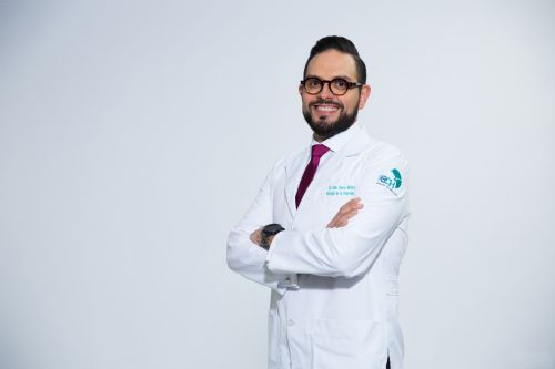Dr. Jos� Iram Obeso Montoya